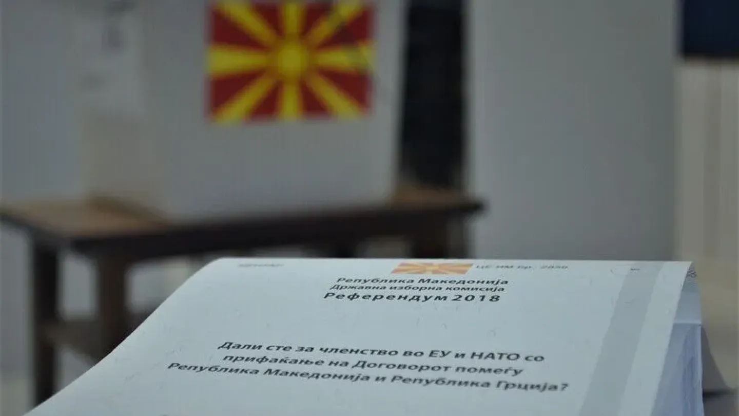 Осум години од референдумот кој претходеше на промена на името на државата