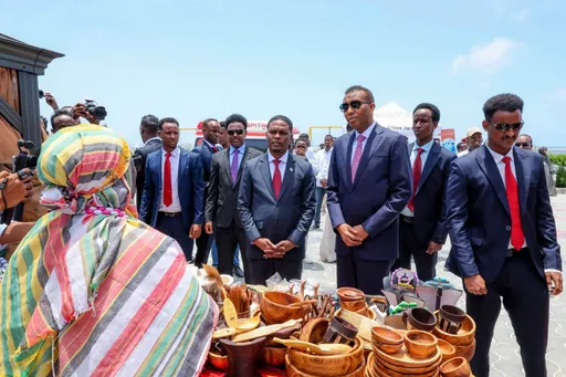 Ra’iisul Wasaare Xamza oo Muqdisho ka Furay Bandhigga Dalxiiska Soomaaliya