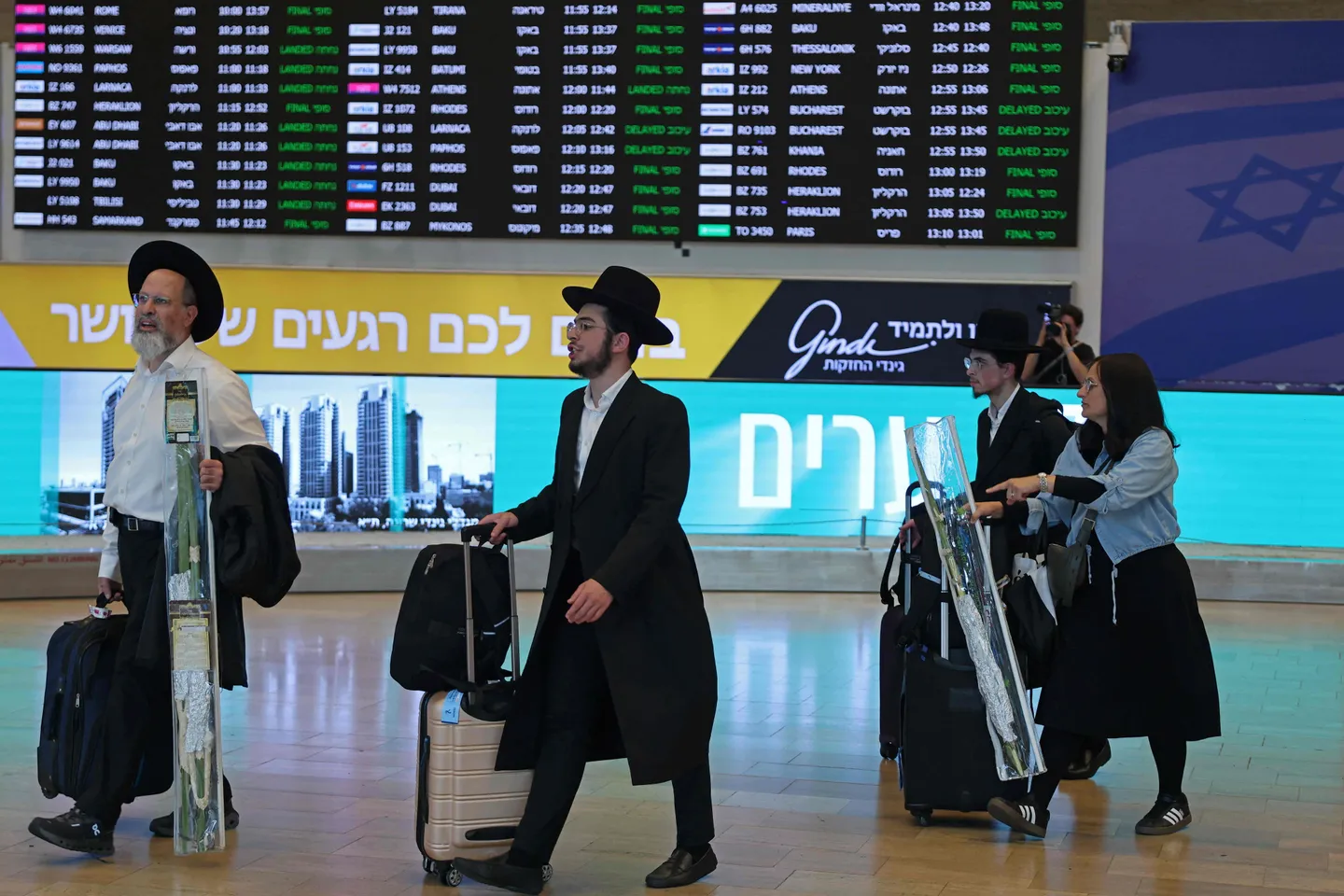Flydubai annuncia il volo per Tel Aviv: "L'aereo coinvolto nell'incidente è atterrato in sicurezza all'aeroporto di Tabuk"