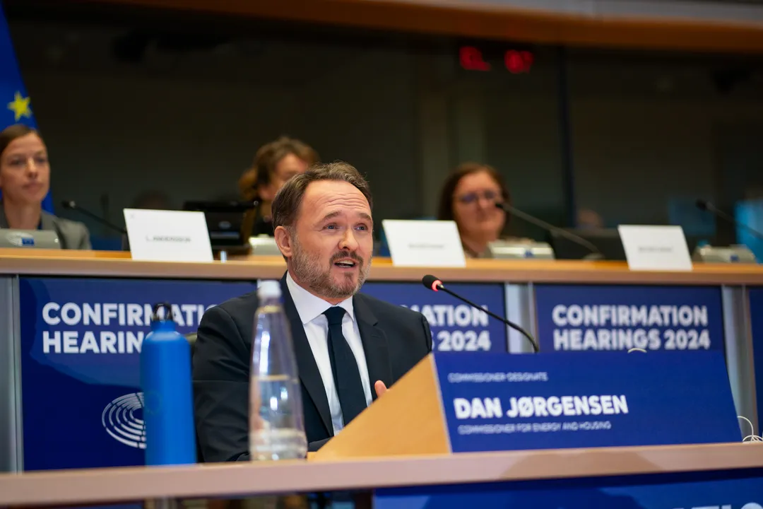 EU betaalt 100 miljard extra aan energiekosten zonder meer gas of olie te ontvangen: commissaris