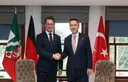 Wüst würdigt Visaerleichterung für türkische Geschäftsleute