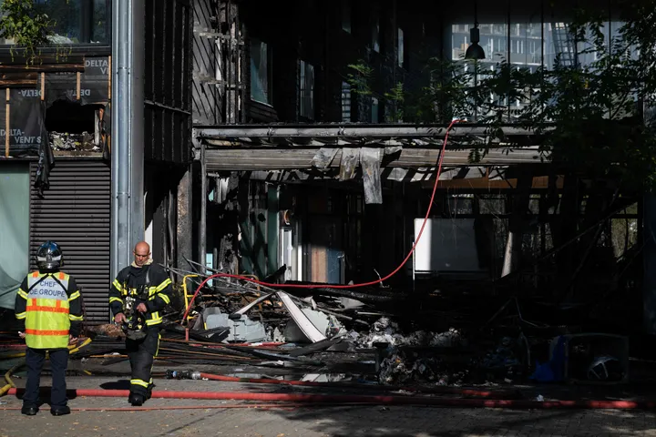 French student protests turn violent, schools set on fire
