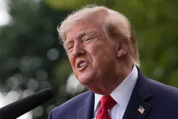 Трамп заявил, что уничтожение Ирана установило бы мир во всем мире