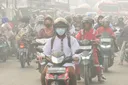 Kabut asap pekat lumpuhkan penerbangan di Riau dan picu udara tidak sehat di Malaysia