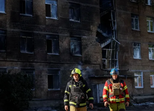 Еден загинат во Киев, и повеќе повредени во ноќните напади меѓу Русија и Украина