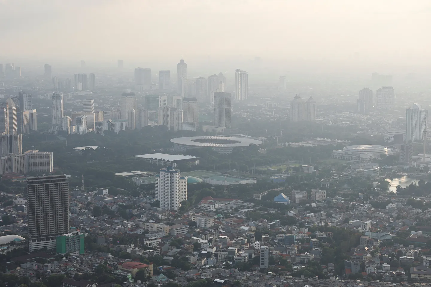 Polusi PM2.5 tinggi, kualitas udara Jakarta terburuk keempat di dunia