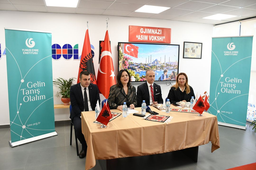 instituti-yunus-emre-vazhdon-mbeshtetjen-per-shkollat-per-mesimin-e-turqishtes-ne-shqiperi