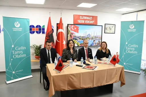Instituti "Yunus Emre" vazhdon mbështetjen për shkollat për mësimin e turqishtes në Shqipëri