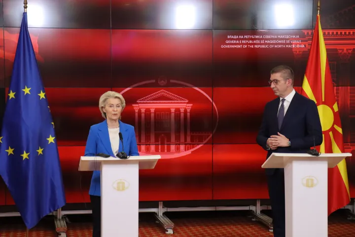 Shefja e KE-së në Shkup: BE-ja e mirëpret Maqedoninë e Veriut me identitetin dhe gjuhën e saj