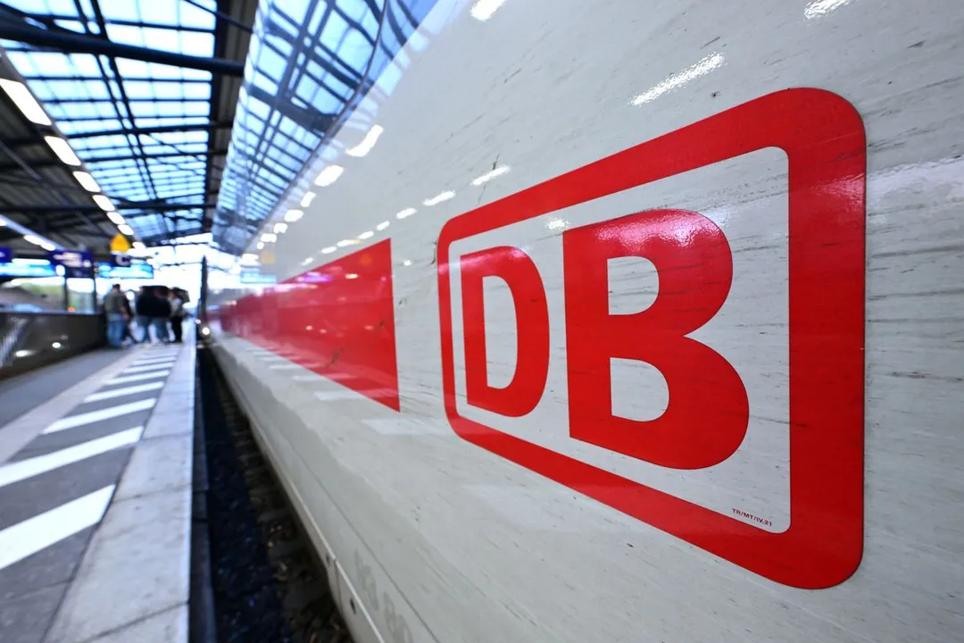 Pünktlichkeit der Fernzüge verharrt auf niedrigem Niveau