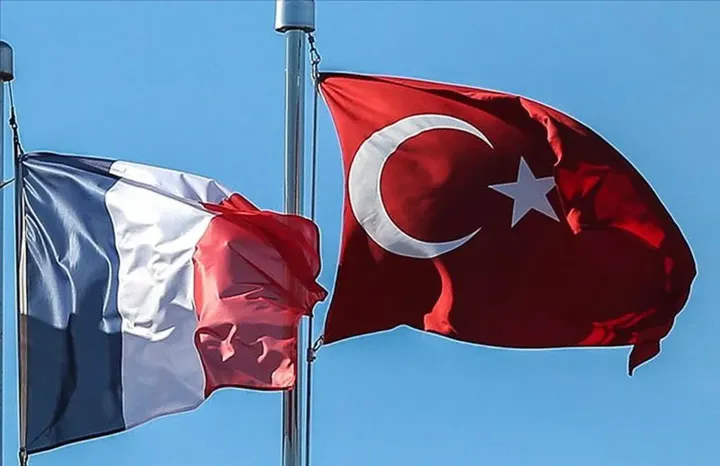 Ankara und Paris vereinbaren Fahrplan für Verteidigung