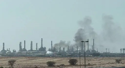 Le groupe houthi annonce avoir bombardé "Aramco" à Riyadh, tandis que la coalition nie les allégations de ciblage
