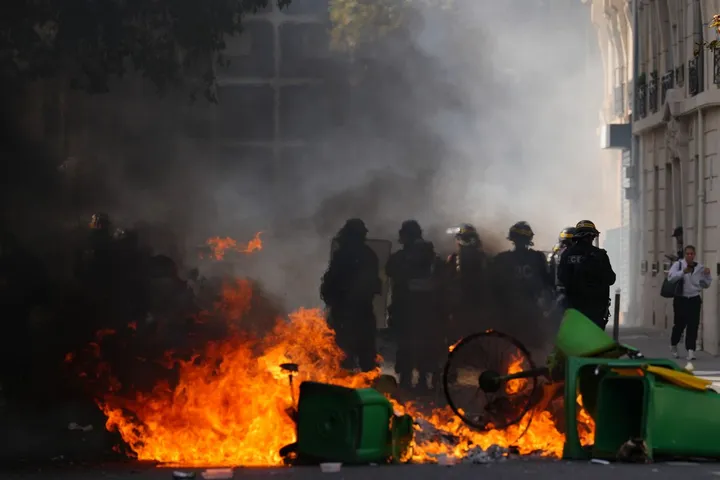 Frankreich nach Gewalt bei Schülerprotesten erschüttert