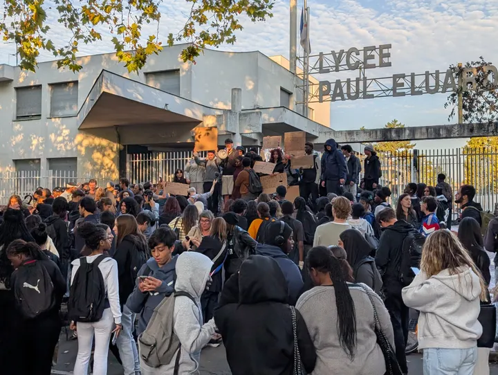 France: un adolescent arrêté après l'agression d'une femme en marge du mouvement lycéen