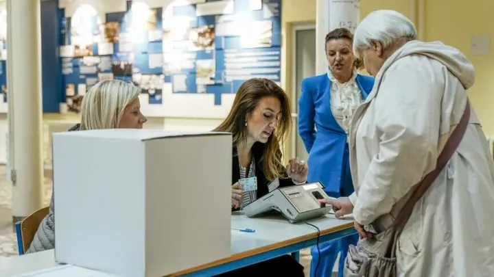 Izlaznost birača na općim izborima u BiH iznosila 41,48 posto, manja nego na izborima prije četiri godine