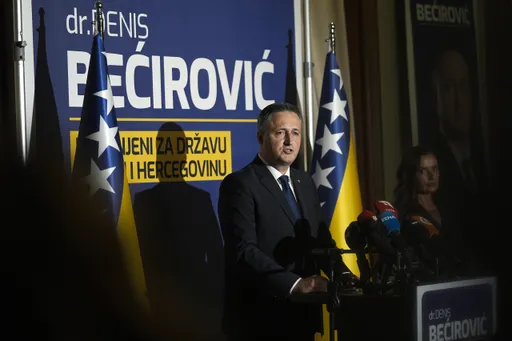Beqiroviq shpall fitoren: BeH nuk ka heq dorë nga rruga drejt BE-së dhe NATO-s