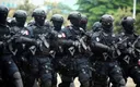 Densus 88 tangkap 12 terduga teroris, ungkap jaringan lintas enam provinsi