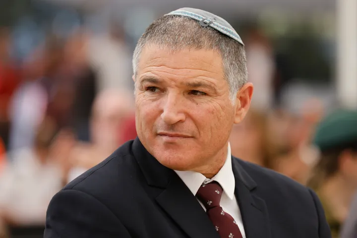 עימות חריף בקבינט בין סטרוק לראש שב״כ זיני: ״את מנותקת״