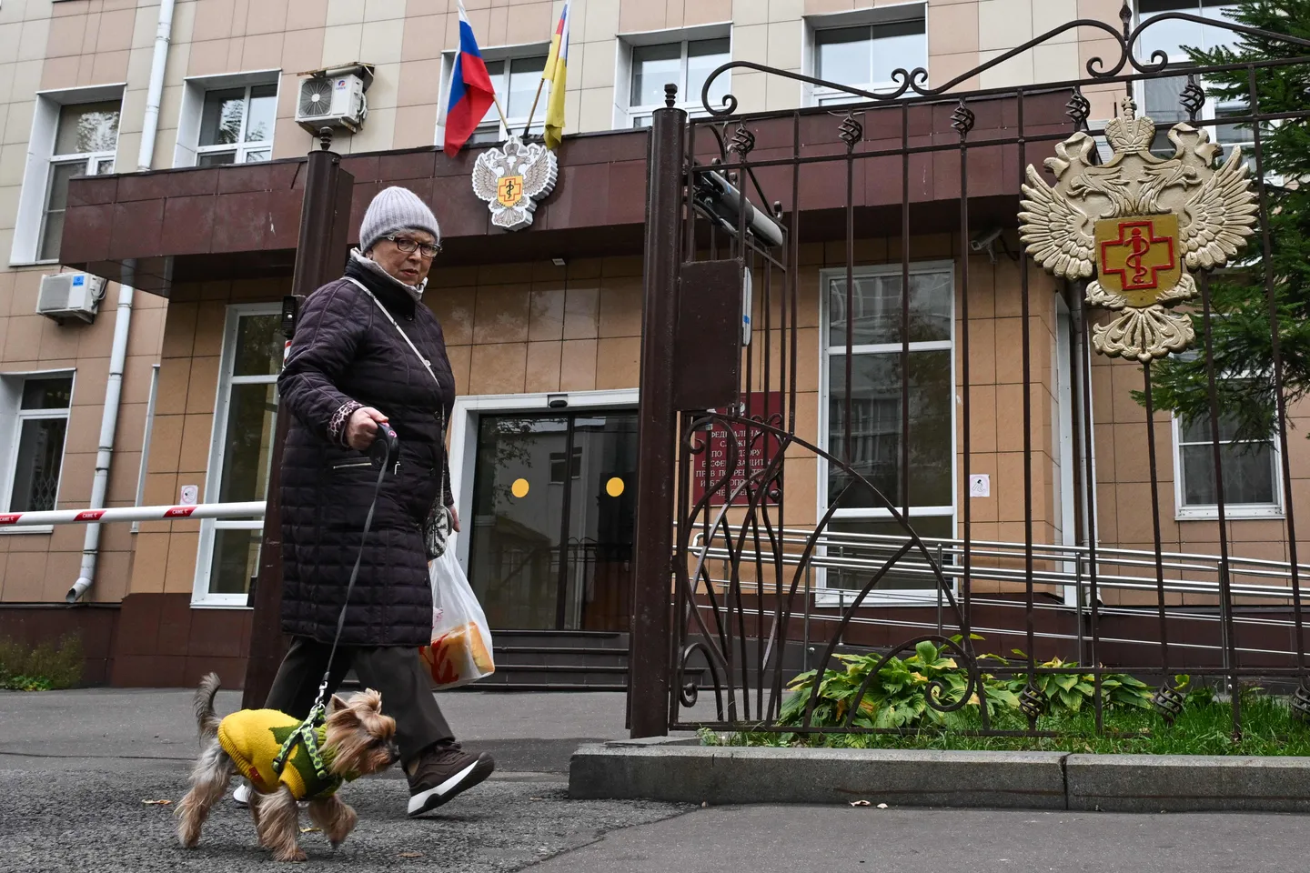 Russia denies anti-plague measures after Siberian lab worker dies