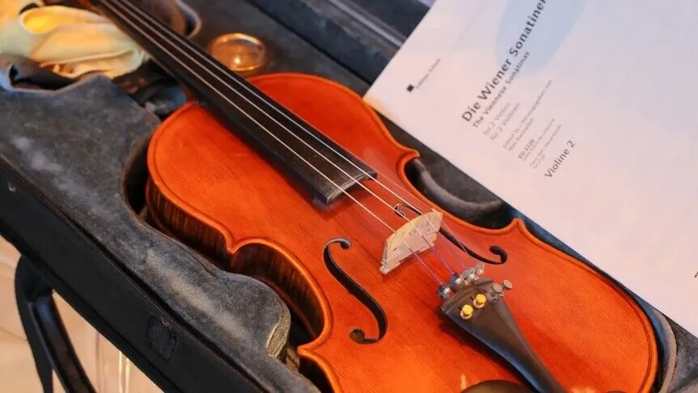 Historijska violina povezana s Mozartom prvi put izložena u Turkiye
