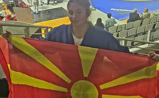 Изабела Зајков се закити со бронзен медал на Светското првенство во самбо во Солун