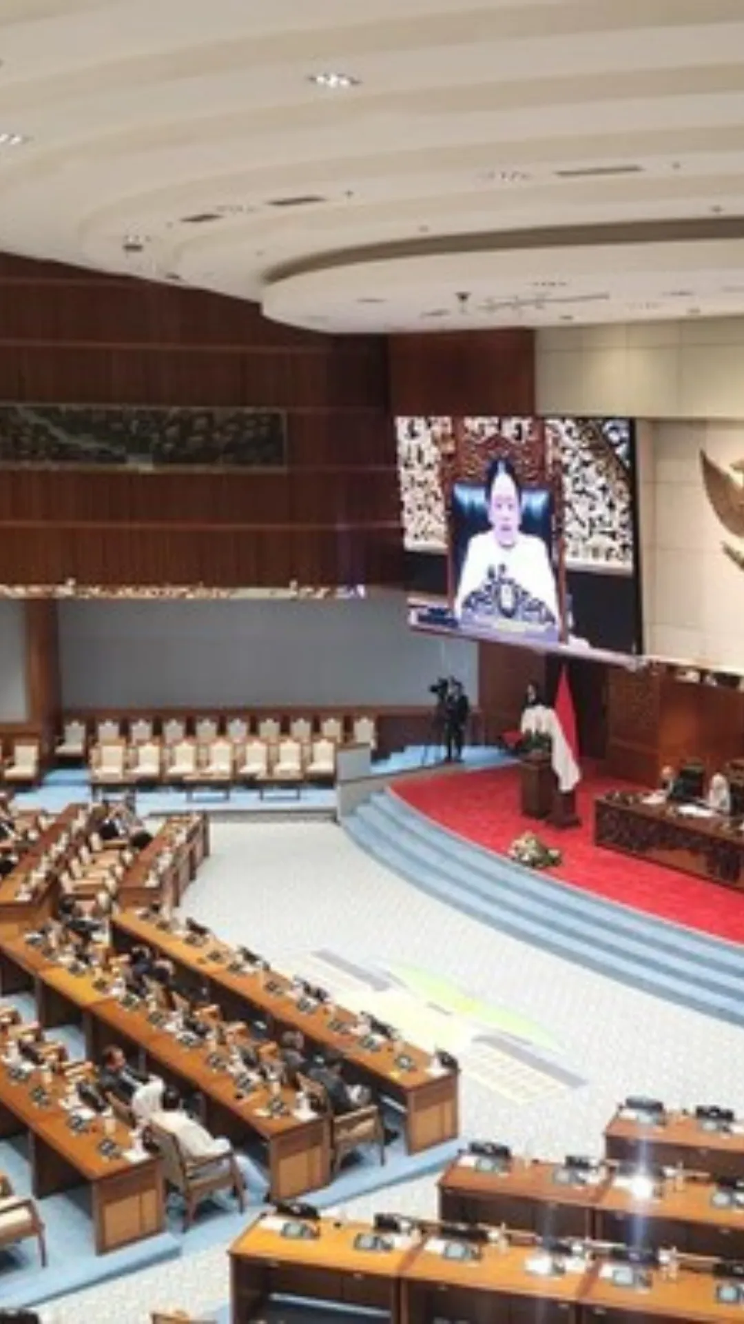 DPR resmi mengesahkan RUU Pelindungan Ketenagakerjaan menjadi Undang-Undang