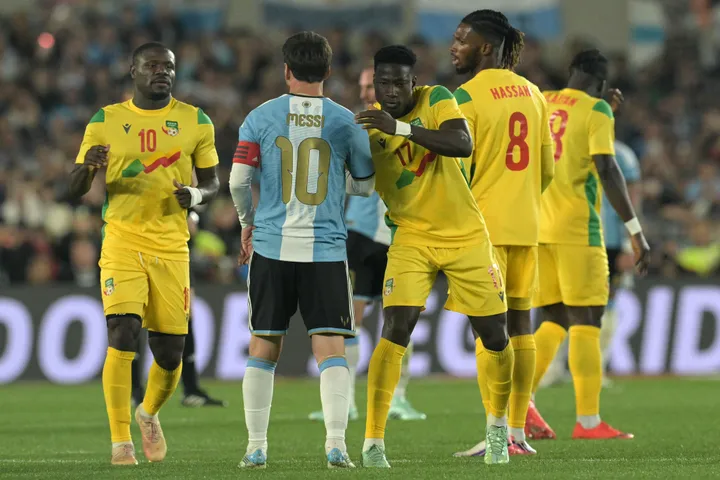 Le cauchemar logistique du Bénin et du Burkina Faso pour affronter Messi