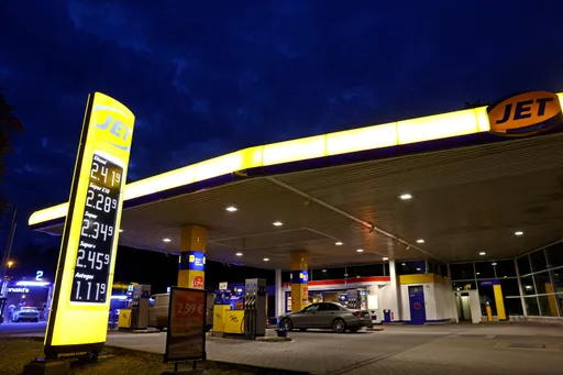 Война с Ираном истощила нефтяные запасы Запада