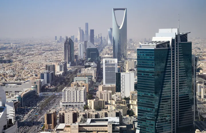 Saudi-Arabien: Drei Tote nach Angriffen auf Flughäfen