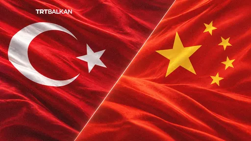 Türkiye dhe Kina nënshkruajnë marrëveshje për teknologjinë satelitore në IAC 2026 në Antalya