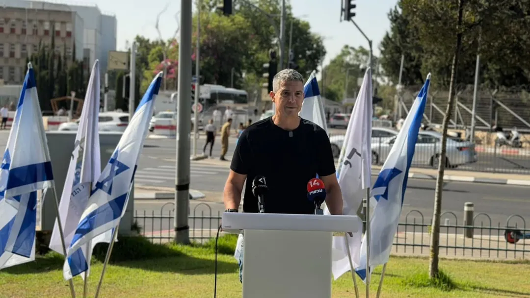 הנדל קורא לווינטר לפרוש מגוש נתניהו ולהקים "גוש ציוני" עם המילואימניקים