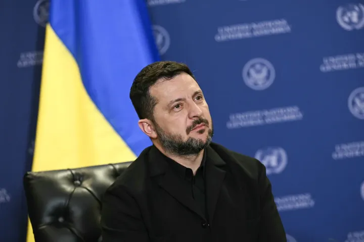 Зеленский призвал США «закрыть» экономику России