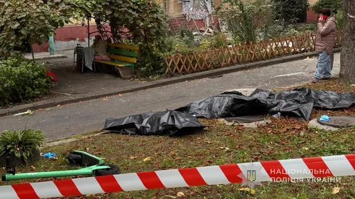 Russian strike kills 12 in Zaporizhzhia after Trump eases diesel sanctions