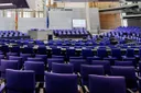 Umfrage: Mehrheit für politische Brandmauern