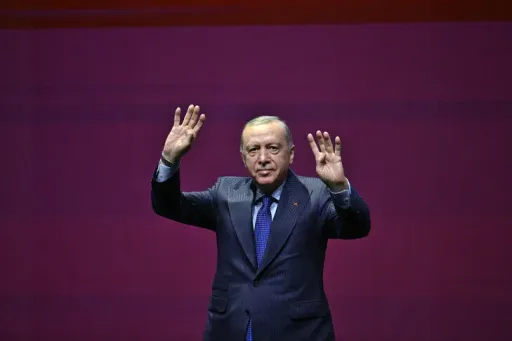 Erdoğan thekson historinë e përbashkët dhe lidhjet kulturore mes vendeve turkike