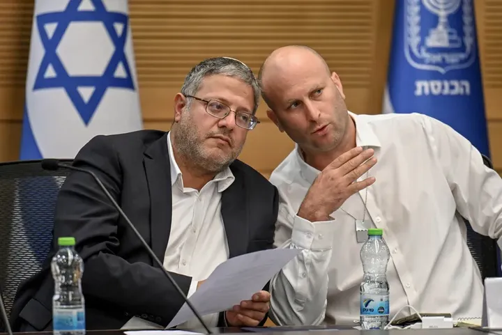 מעורבות דרג פוליטי בממשל הישראלי בהברחת תוקף מתנחלים ותקיפת כוחות שיטור בגדה המערבית הכבושה