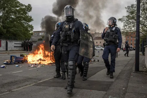 Mouvement lycéen: la LDH a recueilli une centaine de signalements de violences policières