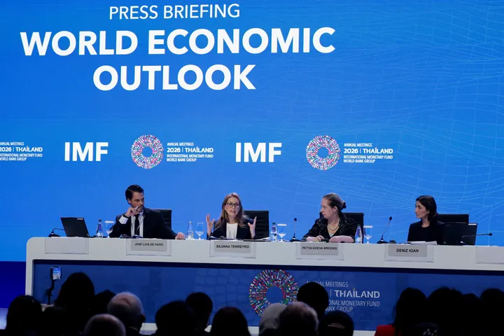 IMF lowers China growth forecast to 4.5% amid global escalates