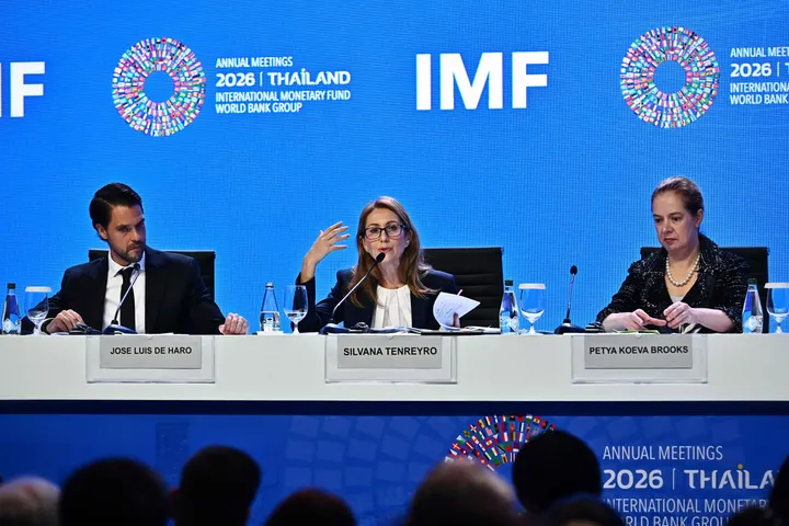 IMF warns AI market correction, cyberattacks threaten global financial stability