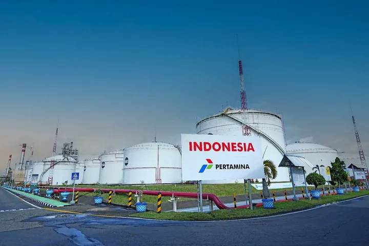 Harga minyak mentah Indonesia naik 26,1 persen, tembus $112,81 per barel