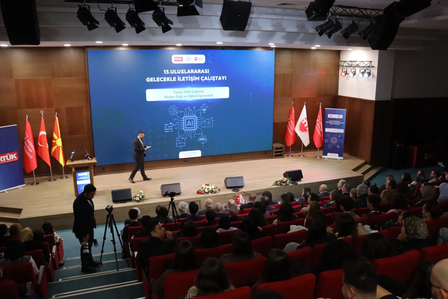 Shkup, mbahet Punëtoria e 15-të Ndërkombëtare për Komunikimin me të Ardhmen