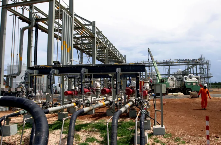 Tanzania closing in on bid to become East Africa's energy hub with $42bn deal
