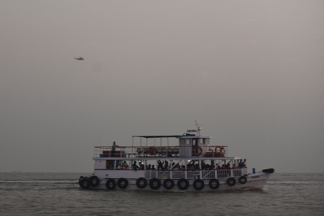 At least 13 children drown after boat capsizes in India's Bihar state