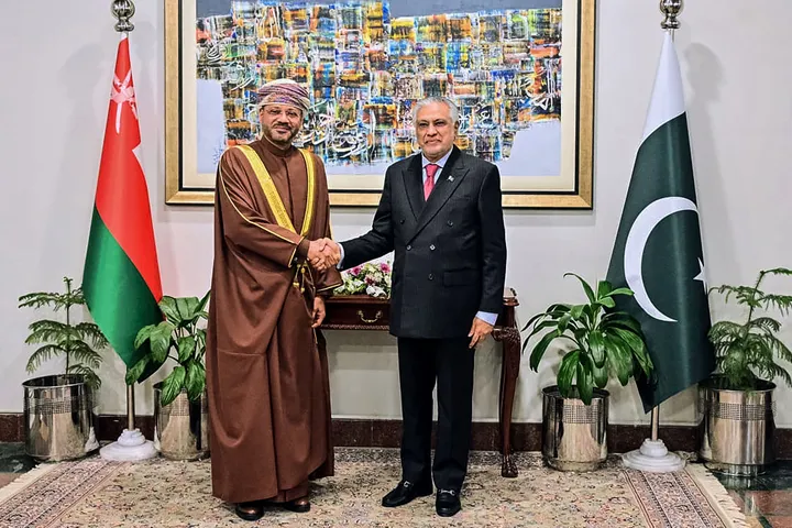 Pakistan, Oman term Houthi militia attacks 'unacceptable', urge diplomacy to resolve conflicts