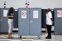 US Democrats recruit 100 election observers over midterm interference fears