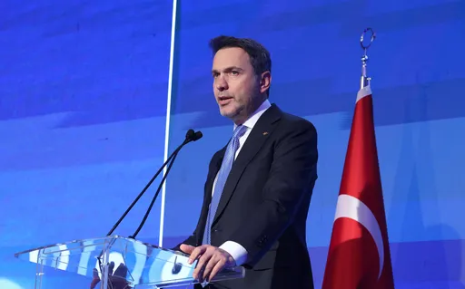 Ministri turk i Energjisë kërkon diversifikimin e burimeve energjetike dhe të rrugëve të furnizimit