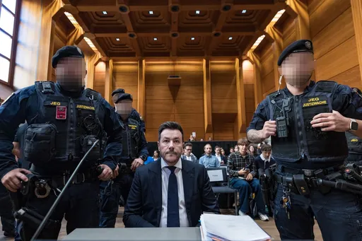 Hausarrest statt Gefängnis für Signa-Gründer Benko