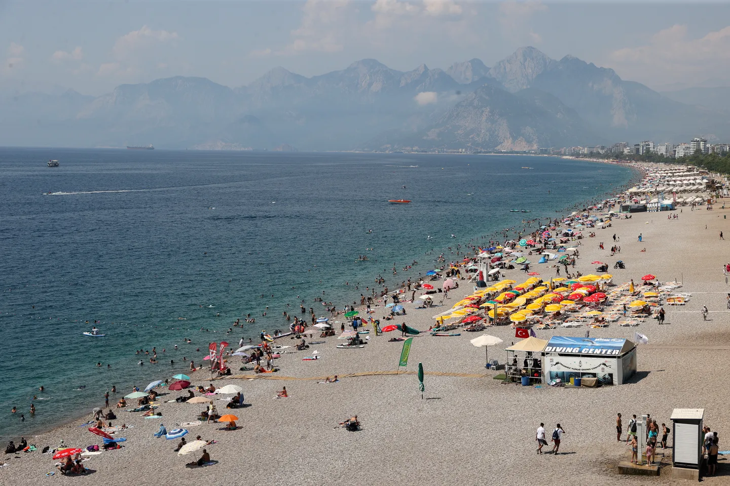 Antalya welcomes 14M foreign tourists despite global headwinds