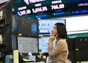 한국 코스피, 기술주 중심 매도세로 서킷브레이커 발동