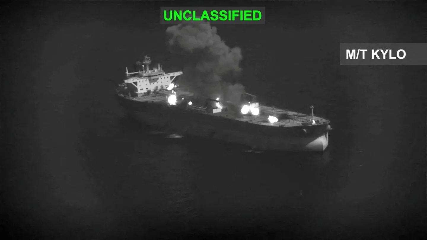 L’armée américaine dit avoir détruit un navire “lié à l’Iran” dans le golfe d’Oman
